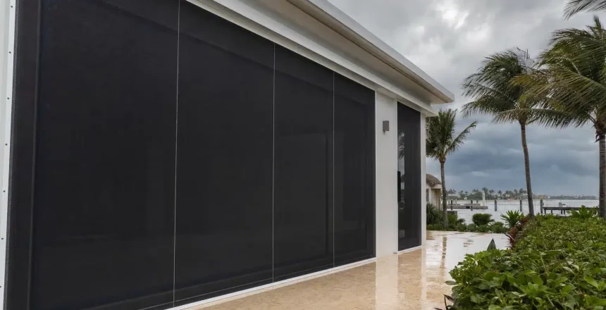 featured-mantenimiento-de-cortinas-anticicl-nicas-cada-cu-nto-y-qu-se-revisa